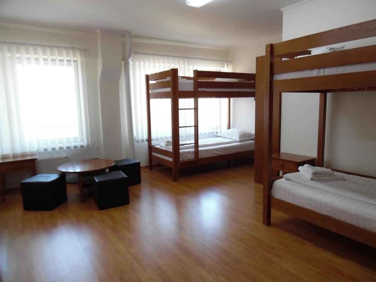 Хостелы Hostel Septimia Одорхею-Секуеск-4